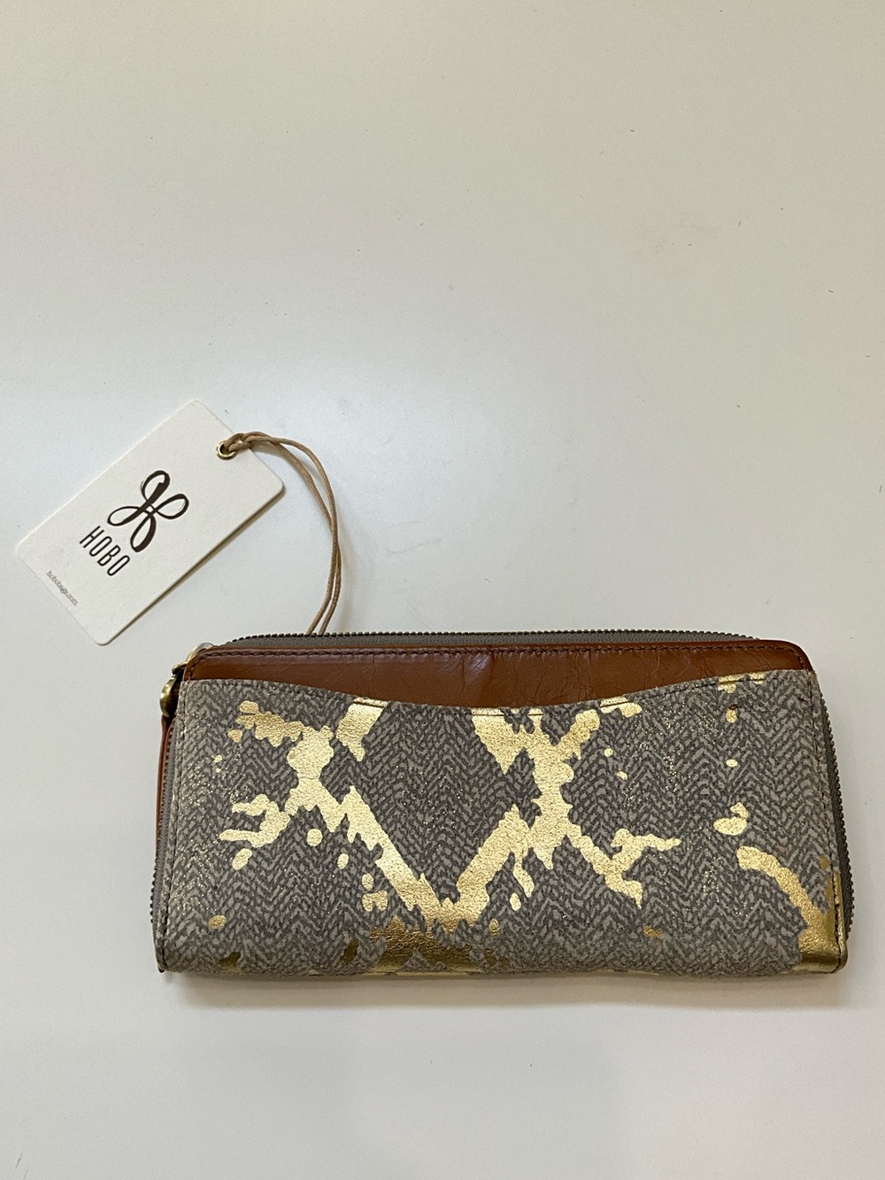 HOBO Max Gray Gold Foil Leather Zip Around Organizer Wallet Brown Trim NWT